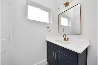 2428 Ella Boulevard, Houston, TX 77008 - Photo 22