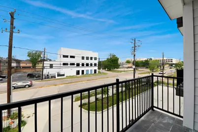 2428 Ella Boulevard, Houston, TX 77008 - Photo 12