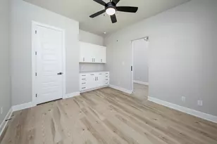 10519 Sutter Crk Dr, Iowa Colony, TX 77583 - Photo 8