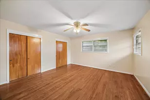 3715 Woodvalley Dr, Houston, TX 77025 - Photo 10