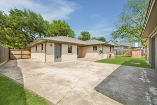 5311 Hialeah Dr, Houston, TX 77092 - Photo 26