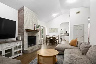 5366 Apple Blossom Ln, Friendswood, TX 77546 - Photo 10