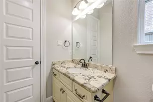 5315 Sterling Manor Ln, Sugar Land, TX 77479 - Photo 22