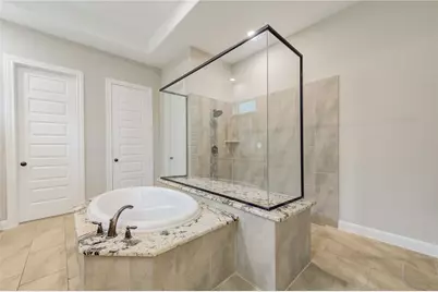 5315 Sterling Manor Lane, Sugar Land, TX 77479 - Photo 28
