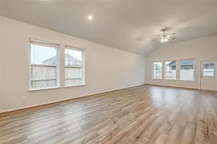 201 Cambria Green Ln, Katy, TX 77493 - Photo 8