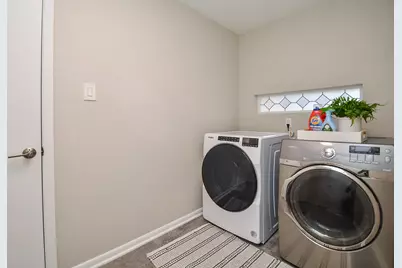 1754 Carriage Way, Sugar Land, TX 77478 - Photo 42