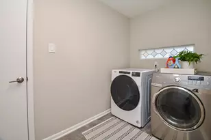 1754 Carriage Way, Sugar Land, TX 77478 - Photo 42