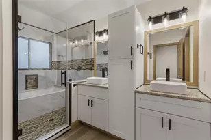 4800 Heathrow Ln, Alvin, TX 77511 - Photo 12