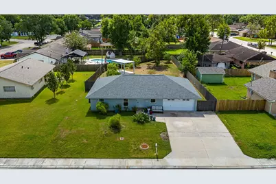 203 Hickory Street, Lake Jackson, TX 77566 - Photo 38
