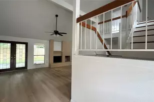 9826 Chiselhurst Dr, Houston, TX 77065 - Photo 6