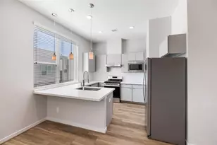 602 Thornton Oaks Rd, Houston, TX 77018 - Photo 10