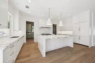 955 W 42nd St, Houston, TX 77018 - Photo 4