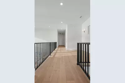 426 81st Street, Galveston, TX 77554 - Photo 36