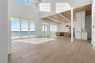 426 81st St, Galveston, TX 77554 - Photo 8