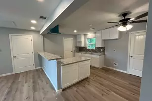 3017 Nita St, Houston, TX 77051 - Photo 8