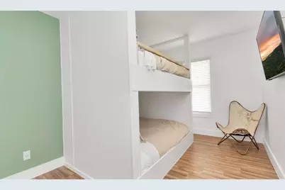 2825 Ball Street, Galveston, TX 77550 - Photo 18