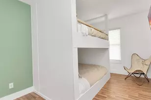 2825 Ball St, Galveston, TX 77550 - Photo 18