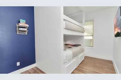 2825 Ball Street, Galveston, TX 77550 - Photo 40