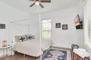 2825 Ball St, Galveston, TX 77550 - Photo 38