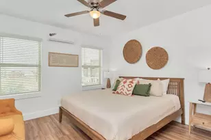 2825 Ball St, Galveston, TX 77550 - Photo 8