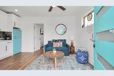 2825 Ball Street, Galveston, TX 77550 - Photo 20