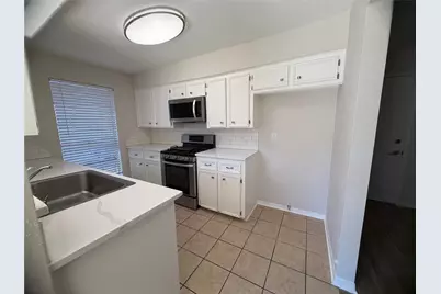 2758 Foliage Green Drive, Houston, TX 77339 - Photo 4