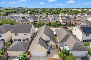 7230 Autumn Sun Dr, Houston, TX 77083 - Photo 8