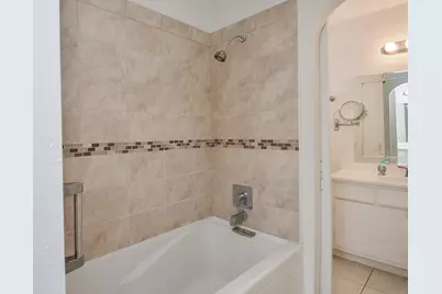 854 Wax Myrtle Lane #A, Houston, TX 77079 - Photo 22
