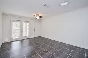 854 Wax Myrtle Ln, Houston, TX 77079 - Photo 12