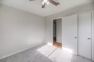 1606 E Taylor Lake Cir, Livingston, TX 77351 - Photo 12