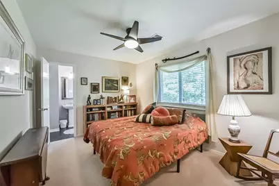 905 Essex Drive, Friendswood, TX 77546 - Photo 32