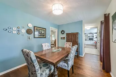 905 Essex Drive, Friendswood, TX 77546 - Photo 20