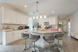 17 Desert Spring Ln, Manvel, TX 77578 - Photo 2