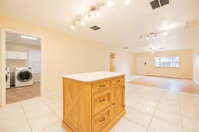 4113 Edison Street, Houston, TX 77009 - Photo 8