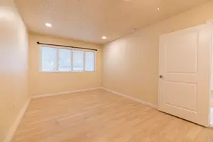 4113 Edison St, Houston, TX 77009 - Photo 12