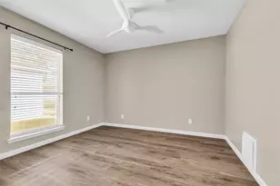 14263 Shadow Bay Dr, Willis, TX 77318 - Photo 32