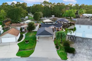 14263 Shadow Bay Dr, Willis, TX 77318 - Photo 4