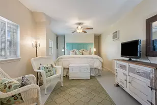 1247 Bay St, Crystal Beach, TX 77650 - Photo 38