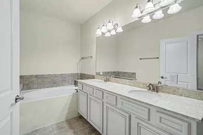 24 Tassia Lane, Pasadena, TX 77058 - Photo 12