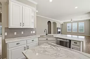 2419 S Venice Dr, Pearland, TX 77581 - Photo 22