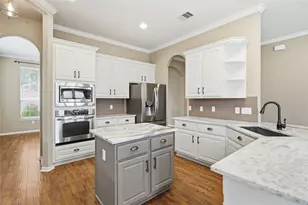 2419 S Venice Dr, Pearland, TX 77581 - Photo 20
