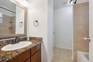 2723 N Brompton Dr, Pearland, TX 77584 - Photo 14