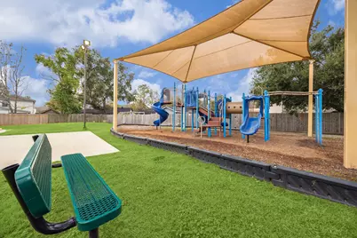 2723 N Brompton Drive, Pearland, TX 77584 - Photo 24