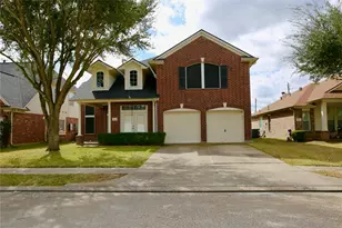 10426 Tree Hollow Circle, La Porte, TX 77571 - Photo 2