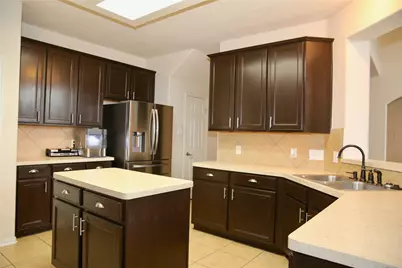 10426 Tree Hollow Circle, La Porte, TX 77571 - Photo 18