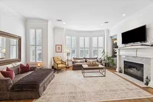 1914 Greenwich Pl Dr, Houston, TX 77019 - Photo 10