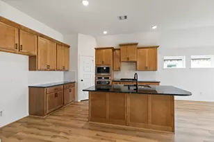 32018 Hoptree Ln, Waller, TX 77484 - Photo 12