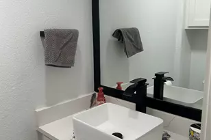 16346 St Helena Way, Houston, TX 77053 - Photo 10