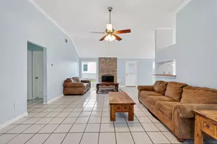 15910 Mission Village Dr, Houston, TX 77083 - Photo 12