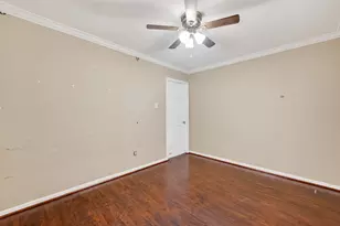 15910 Mission Village Dr, Houston, TX 77083 - Photo 38